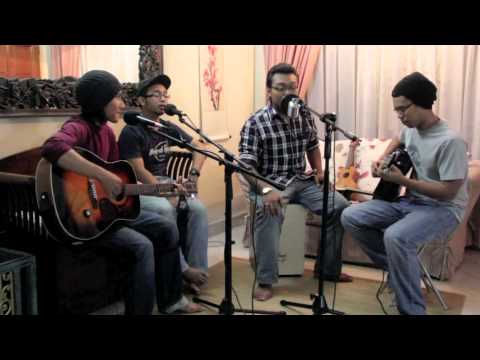 ilhamku - Original song : Man Bai Cover version by El Montaro ENJOY! ^^ p\s: please don't mind the slacky part during the solo yah! :)