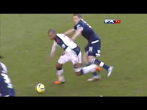 Millwall vs Bolton highlight - Bolton put their relegation worries to one side as goals from Ryo Miyaichi and David Ngog secured an FA Cup quarter-final place at Millwall's expense. Arsena...
