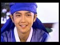 JinYi Hwang OST - 그대보세요이 노래의 가사는 실제 황진이의 싯구를 따서 만들었다고 합니다.lyric : 매일 그댈 생각합니다. 지난 옛날 추억합니다. 눈을 감고 부르면 곁에 있는 듯 그댄 나를 웃게 합니다. 기억하고 있나요 슬프도록 아름답던 그 시절 못다했던 우리 사랑 그대보세요 그리움 꽃잎에 수 놓으니 보세요 어느 고은 봄 바람 흩날리거든 그대 못 잊어 헤매여도는 내맘 인줄 아세요 그대... 기억하고있나요 슬프도록 아름답던 그 시절 못다했던 우리 사랑 그대보세요 눈물로 하늘에 시를 쓰니 보세요 어느 푸른 여름 비 내리거든 그대 그리워 목놓아 우는 내 맘인줄 아세요 나를 위해 슬퍼 말아요 보세요 내 사랑 잎새에 물들이니 보세요 어느 마른 가을 단풍 들거든 그대 생각에 붉게 멍들은 내 맘 인 줄 아세요 그대 보세요 바람결에 안부 전해두니 보세요 어느 시린 겨울 눈 내리거든 어디에선가 잘 있노라는 인사 인 줄 아세요 그대...