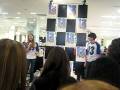 videos de Tell Her- 13- Bloomingdales Performance