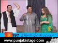 Kuriyan Mithiyan Churiyan (Clip 8/14) - Pakistani Stage Show
