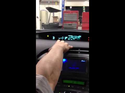 how to reset trip odometer on prius c