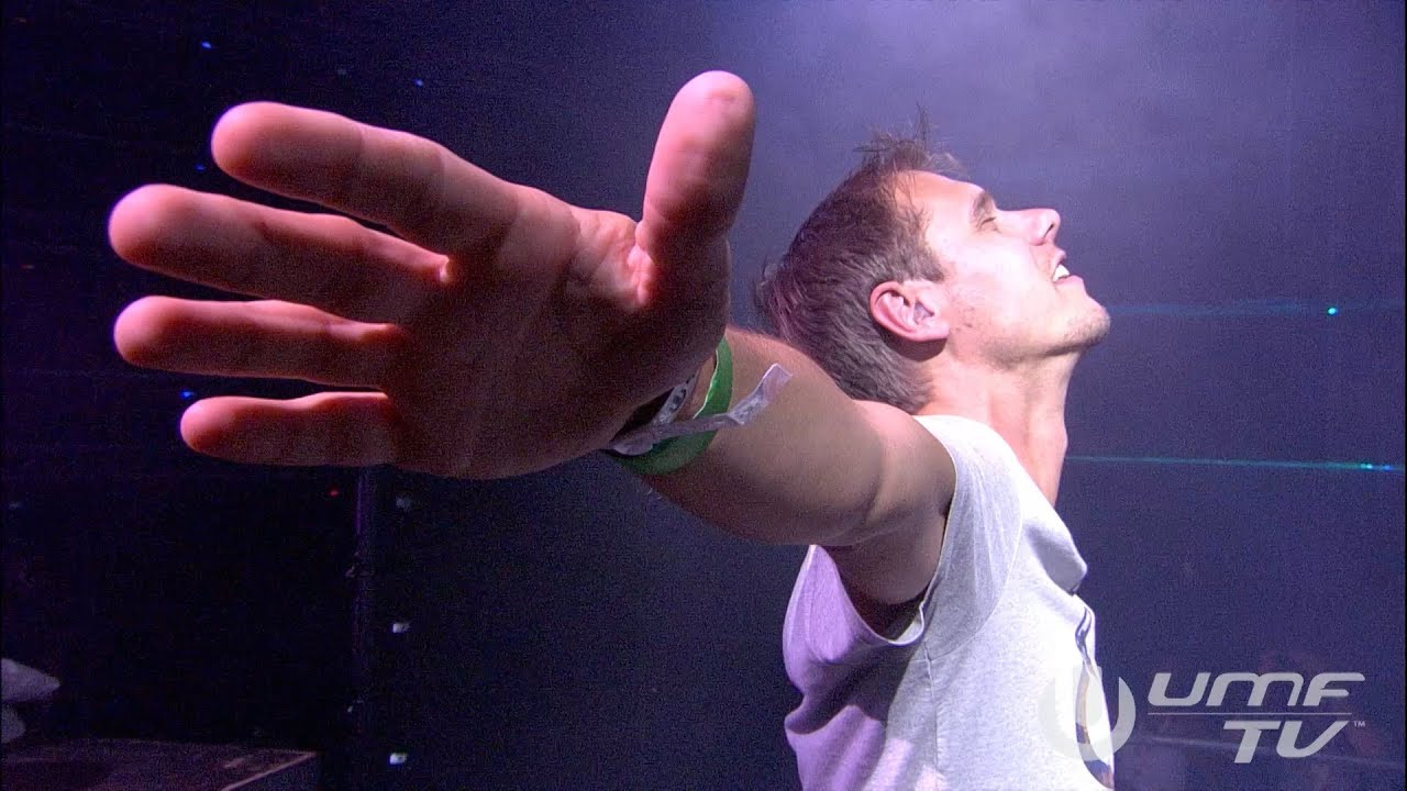 Armin van Buuren - Live @ Ultra Europe 2013