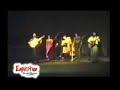 (Grupo Los Santiagueños) Jacinto Piedra, Peteco Carabajal y Juan Saavedra, interpretando Tradiciones Santiagueñas chacarera de (Letra: P. R. Trullenque y Música: Carlos Carabajal)en Bs As año 1989