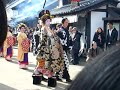 一行が同じように揺れながら八の字？に踏んでるステップは、舟に乗ってるイメージらしい！