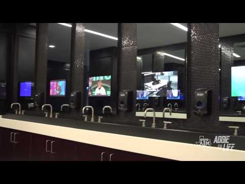 Texas A&M New Locker Room Reveal