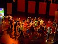 Primer acto. La fiesta de Noam
