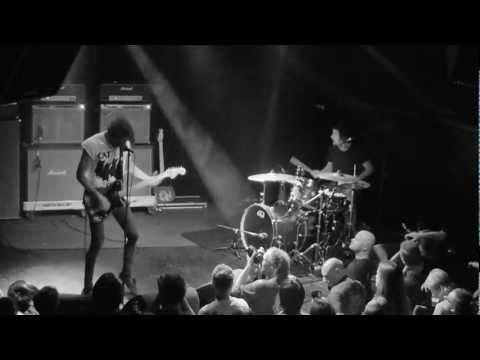 Many highlights @incubate, this was definitaly one of them: @Japandroids live @013 #incu12 Whohohoho!! Many highlights @incubate, this was definitaly one of them: @Japandroids live @013 #incu12 Whohohoho!!