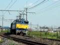 ＥＦ６５－１０５９ ＪＲ貨物試験塗色(センゴック)牽引コキとＥ２３１系のすれ違い。