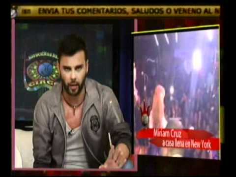 PALABRITAS DE ENRIQUE, MIRIAM A CASA LLENA EN NEW YORK -
