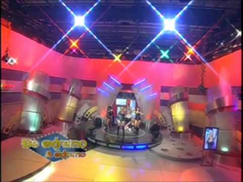 La Material  -  Yo No Quiero Boda @ De Extremo A Extremo (2011)
		 