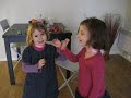 margot et charlène ,amies pour la vie !!!!