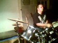 Drums, living after midnight