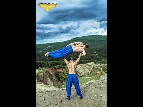 Freedom brothers: kalistenika