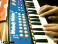 videos de My First Time Playing Piano