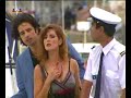 Lili atira-se � �gua