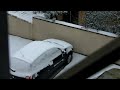 Démo de la qualité d'image en vidéo 1080p de la Kodak Zi8 à l'intérieur qui filme vers l'extérieur.