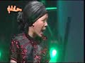 Bà ơi đóng cửa lại