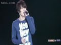 080913 Yoochun watching Zhang Li Yin  performance + love in the ice
