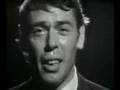Jacques Brel-Ne me quitte pas (eng. subtitles)