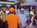 Bersama hapuskan tempat pembiakan nyamuk aedes oleh team Jalan Paladium.Antara peserta teramai.