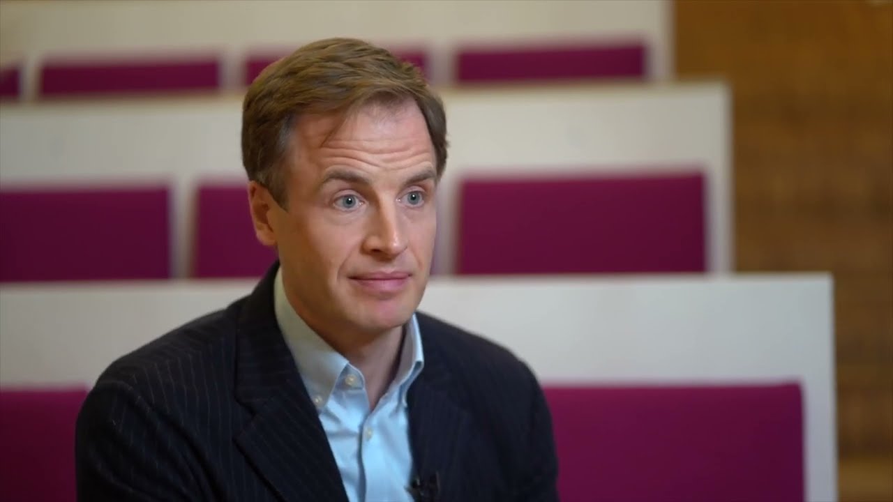 The Ideal Education for Shipping and Logistics Professionals