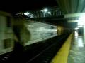 videos de A long Q431 rolls through Tarrytown