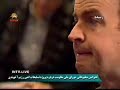 مقاومت ايران امروز طي يك كنفرانس بزرگ مطبوعاتي و راديو تلويزيوني در بروكسل مركز فرماندهي، مديريت ساخت و محل مركزي تحقيقات اتمي و همچنين پروژه مخفي ساخت كلاهك اتمي رژيم آخوندي را باارائه نقشه هاي هوايي و كروكيهاي مختلف و اسامي دست اندركاران آن فاش كرد.محمد محدثين مسئول كميسيون خارجه شوراي ملي مقاومت در كنفرانس مطبوعاتي و راديو تلويزيوني بروكسل اعلام كرد: رژيم آخوندي از آوريل سال2007 پروژه هاي اتمي خود را وارد مرحله جديدي كرده و براي اولين بار يك مركز فرماندهي و مديريت واحد براي تكميل پروژه ساخت بمب اتمي به نام حوزه توسعه كاربرد فن آوريهاي پيشرفته در محل سايت لويزان2بنام سايت مژده تأسيس كرده است.عليرضا جعفرزاده نيز در كنفرانس مطبوعاتي بروكسل جزييات جديدي از پروژه ساخت كلاهك هسته يي را فاش كرد و گفت: پروژه ساخت كلاهك هسته يي رژيم در تهران در منطقه اي به نام خُجير مستقر است. اين منطقه 120كيلومتر مربع وسعت دارد و براساس اطلاعات ما, « عليرضا نوري » اسم رمزي است كه رژيم ا يران براي پروژه توليد كلاهك هاي هسته يي استفاده مي كند.مقاومت ايران از آژانس بين المللي انرژي اتمي و مدير كل آن خواست بلافاصله بازرسان خود را به اين مراكزي كه مقاومت ايران امروز افشا كرد اعزام كنند و كساني را كه در اين پروژه ها هستند مورد مصاحبه قرار بدهند. مقاومت ايران امروز طي يك كنفرانس بزرگ مطبوعاتي و راديو تلويزيوني در بروكسل مركز فرماندهي، مديريت ساخت و محل مركزي تحقيقات اتمي و همچنين پروژه ساخت كلاهك اتمي رژيم آخوندي را باارائه نقشه هاي هوايي و كروكيهاي مختلف فاش كرد.در اين كنفرانس مطبوعاتي محمد محدثين مسئول كميسيون خارجه شوراي ملي مقامت ايران و عليرضا جعفرزاده جزييات كامل فعاليتهاي مخفي اتمي رژيم آخوندي را در اختيار خبرنگاران قرار دادند.مسئول كميسيون خارجه شوراي ملي مقاومت گفت:اطلاعاتي كه دراختيار داريم نشان مي دهد كه رژيم آخوندي هيچ كدام از سه بخش ضروري براي بمب اتمي را نه تنها متوقف نكرده است بلكه هر سه مورد را تشديد كرده است. امروز مايلم از آژانس بين المللي انرژي اتمي و دبيركل آن آقاي محمدالبرادعي بخواهم بلافاصله بازرسان خود را به اين مراكزي كه ما امروز افشا مي كنيم اعزام كنند و كساني را كه در اين پروژه ها هستند مورد مصاحبه قرار بدهند. محمد محدثين گفت: رژيم آخوندي از آوريل سال2007 پروژه هاي اتمي خود را وارد مرحله جديدي كرده و براي اولين بار يك مركز فرماندهي و مديريت واحد براي تكميل پروژه ساخت بمب اتمي به نام حوزه توسعه كاربرد فن آوريهاي پيشرفته تأسيس كرده است. اين مركز فرماندهي كه در همان محل سايت لويزان 2 تشكيل شده و تكامل يافته و گسترش يافته, مركزي است كه از سال2004 در آنجا وجود دارد. اين مركز فرماندهي, يك ارگان مستقل در وزارت دفاع است و معاونتها و زيرمجموعه هاي مستقل دارد. اين مركز كه به سايت مژده معروف است, تحت رياست مهندس محسن فخري زادة مهابادي مي باشد. محسن فخري زاده, 47ساله است و متخصص مهندسي هسته يي و از اعضاي سپاه پاسداران است. او به طور مستقيم به وزير دفاع, مصطفي محمد نجار وصل است. محمد محدثين پس از نشان دادن تصاوير ماهواره يي اين سايت گفت:محل اين سايت از شرق به اتوبان امام علي, از غرب به بخش شمالي خيابان مژده و به اتوبان بابايي وصل مي شود. اين سايت با يك پل به دانشگاه مالك اشتر وصل مي شود.دانشگاه مالك اشتر در تهران به صورت يك دانشگاه اداره نمي شود, بلكه مركزي براي توسعه سلاح هاي هسته اي است و كارهاي سايت مژده را انجام مي دهد. 12 ماموريت بعهده اين سايت است...محمد محدثين جزييات كامل اين 12مأموريت را تشريح كرد.عليرضا جعفرزاده نيز به تشريح نقش سپاه پاسداران در پروژه مخفي اتمي آخوندها پرداخت و جزييات جديدي درباره ساخت كلاهك هسته يي ارائه داد.وي گفت: بنابراطلاعات موثق دريافتي كه از داخل خود رژيم به دست آورديم, اين رژيم يك برنامه فعال توليد كلاهك اتمي دارد. اين پروژه در تهران در منطقه اي به نام خُجير مستقر است كه در منطقه وسيعي در جنوب شرقي تهران مي باشد و وسعت منطقه عمومي آن حدود 120 كيلومتر است. يعني عرض آن 6كيلومتر و طول تقريبي آن 20كيلومتر است. براساس افشاگري مقاومت ايران « عليرضا نوري » اسم رمزي است كه رژيم ا يران براي پروژه توليد كلاهك هاي هسته يي استفاده مي كند.جعفرزاده جزيياتي نيز از مركز مخفي همت و تونلهايي كه به اين مركز و همچنين محل ساخت كلاهكهاي هسته يي متصل مي شود ارائه داد. وي براساس تصاوير ماهواره يي به 12تونل اشاره كرد. جعفرزاده همچنين تدابير امنيتي مختلف براي مخفي نگه داشتن اين مراكز را تشريح نمود. در ادامه اين كنفرانس مطبوعاتي خبرنگاران سؤالات خود را مطرح كردند كه به آنها پاسخ داده شد. ساعتي پيش از افشاگري بزرگ مقاومت ايران در بارة مراكز فعال تسليحات هسته يي رژيم آخوندي، پاسدار احمدي نژاد، رئيس جمهور ارتجاع طي سخناني هرگونه عقب نشيني از اين فعاليتهاي هسته يي را مردود دانست و بر ادامة آن اصرار ورزيد.گماشتة ولي فقيه ارتجاع در حالي توسط همان كساني كه كارگزاران رژيم در محل جمع كرده بودند، مورداعتراض قرار گرفته بود، براي پوشاندن وحشت آخوندها از تصويب قريب الوقوع سومين قطعنامة تحريمها به تهديد و شانتاژ روي آورد و گفت: موضوع هسته يي, و اون ماجراي پر سر و صدايي كه قدرتهاي بزرگ به دروغ برپا كردند تا اراده ملت ايران را بشكنند, به پايان رسيده است... مسئله از نظر ما حل شده است اما بدانيد اگر بخواهيد بازي جديدي درست كنيد اين ور بزنيد اونور بزنيد, با همين ملت ايران مواجهيد...پاسدار احمدي نژاد بر ادامة مسيرِ رويارويي با جامعه بين المللي اصرار ورزيد و گفت:ملت ايران, انرژي هسته يي را حق مسلم و قطعي و تمام شده خودش مي داند هيچ تحميلي را هيج مقررات زائد و ظالمانه اي را نمي پذيرد و تا آخر شعار ملت ما درباره حق مسلم هسته يي يك شعار بيشتر نخواهد بود.01 اسفند 86 (mehr)