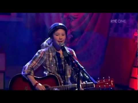 singer songwriter - The Late Late Show | RTÉ One | Friday 9.35pm http://www.rte.ie/player/ It's that time of year where the Late Late Show becomes a winter wonderland filled to ...