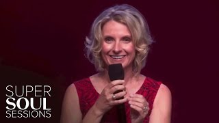 hermoso discurso elocuente e inspirador de la escritora Elizabeth Gilbert (en inglés)
