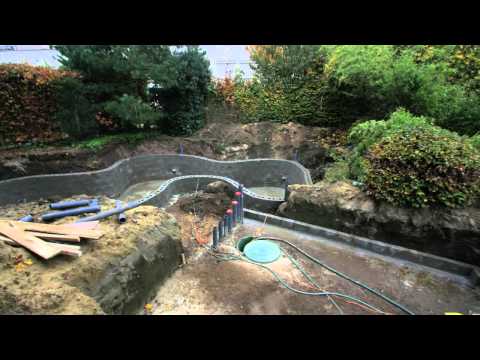 making a koi pond, koi pond construction
