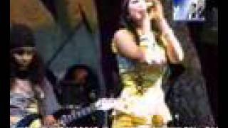 gerimis mengundang dangdut banget monata voc nena vernanda
