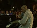 מלניק פסנתרים - אריק שטראוס מנגן ג'אז בלילה לבן 2008