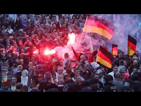 Chemnitz kommt nicht zur Ruhe: Verletzte bei Demonstr ...