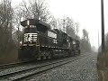 NS 500: Two C40-9Ws Running long hood forward