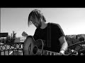 fred mascherino, known for his work as lead guitarist and co-vocalist/songwriter for taking back sunday and as singer/guitarist of breaking pangaea has a new band called the color fred. here he covers the michael jackson classic 