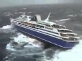 Nave in mezzo a Tempesta