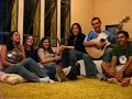 um grupo de amigos, interpretando uma m�sica de gilberto gil...

muito bom!!!