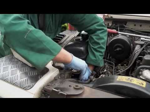 The Fine Art of Land Rover Maintenance –  replacing a Tdi Diesel filter