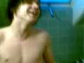 videos de 2€ im Nasenloch