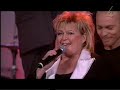 kikki danielsson, elisabeth andreasson and lotta engberg do a medely with tje hitsongs 