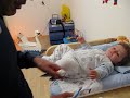 Wie reinige ich die Z�hne meines Kindes?