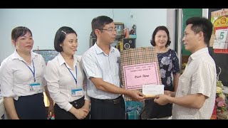 Đồng chí Đào Ngọc Sơn, Chủ tịch MTTQ thành phố: thăm, tặng quà Người khuyết tật tiêu biểu