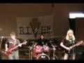 Riven - Fight for Freedom live in an empty room