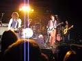 The Raconteurs perform \"Level\" live in Nashville