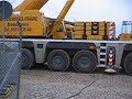Umsetzen eines 250t Mobilkran