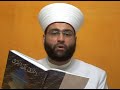 parmi ce dont il n'y a aucun doute est que allah existe sans endroit ni direction. voici des mots et des paroles de grands savants et des imams illustres au sujet de l'exemption de allah de la localisation et de l'endroit : 
dans son livre al-farq bayna l-firaq, imprim� par dar al ma^rifa, troisi�me �dition imam abou mansour al-baghdadi a dit � la page 292 : � [les gens de ahlou s-sounnah ] se sont accord�s unanimement sur le fait que dieu n'est pas contenu dans un endroit et qu'il n'est pas sujet au temps, contrairement � ce que les hichamiyyas et les karramiyyas pr�tendent lorsqu'ils disent que dieu est en contact avec son tr�ne. l'�mir des croyants (amir al-mou'minin) ali [ibn abi talib, le quatri�me calife et le cousin du proph�te] a dit: