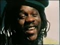 Dennis Brown - interview & solo - 1982 Dennis Brown - interview & solo - 1982