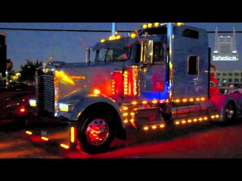 Kenworth Semi Truck Showing Lights SemiTruckGallery.com
