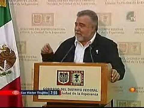 Encinas le contesta a Carlos Fuentes.